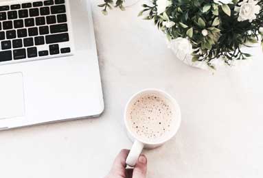 B体育官网：重新定义观赛与互动的未来之门